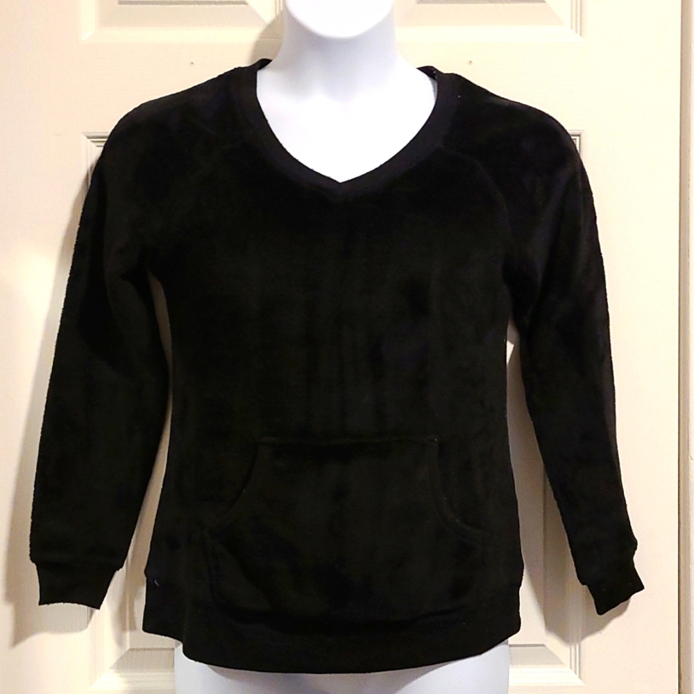 Secret Treasures sleepwear,  long sleeve shirt. Size M (8-10)